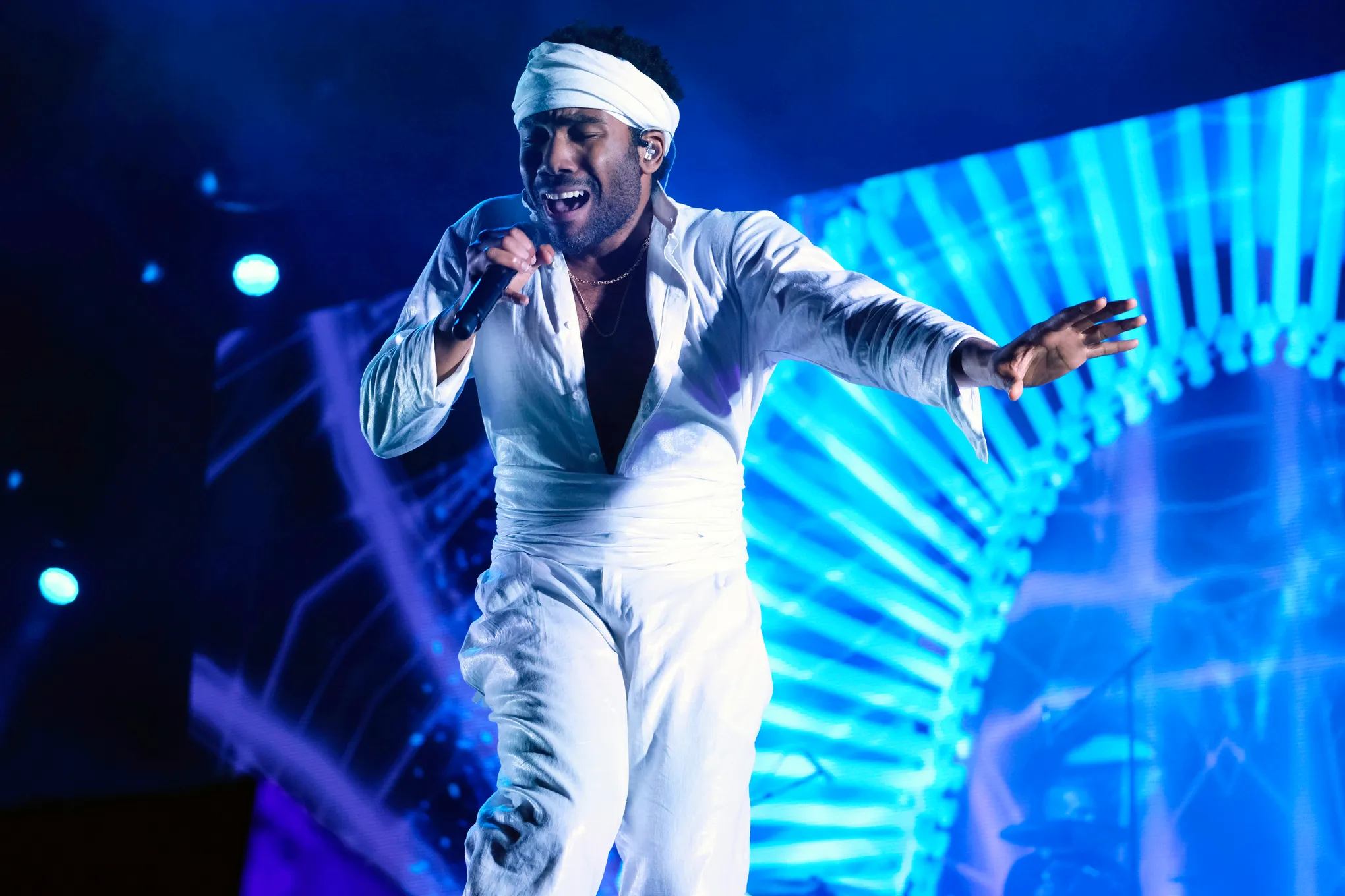 Childish Gambino: Height, Age, Wife, Songs, Movies, Bio & Wiki